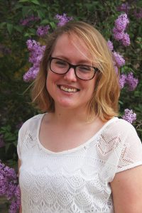 Een portretfoto van Sharon Lodder