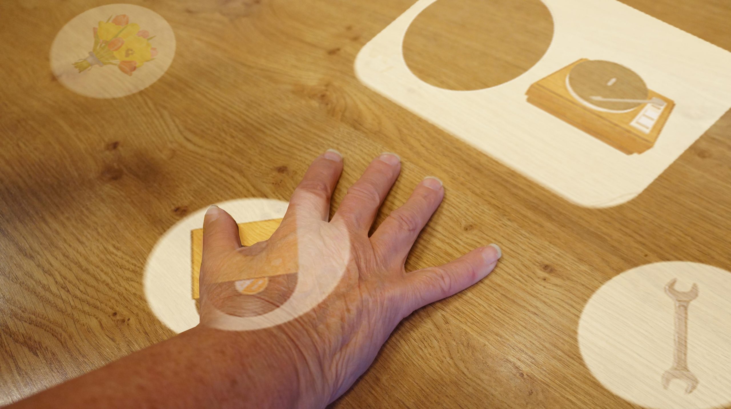 Spelfoto Hobbysets Senioren Tovertafel