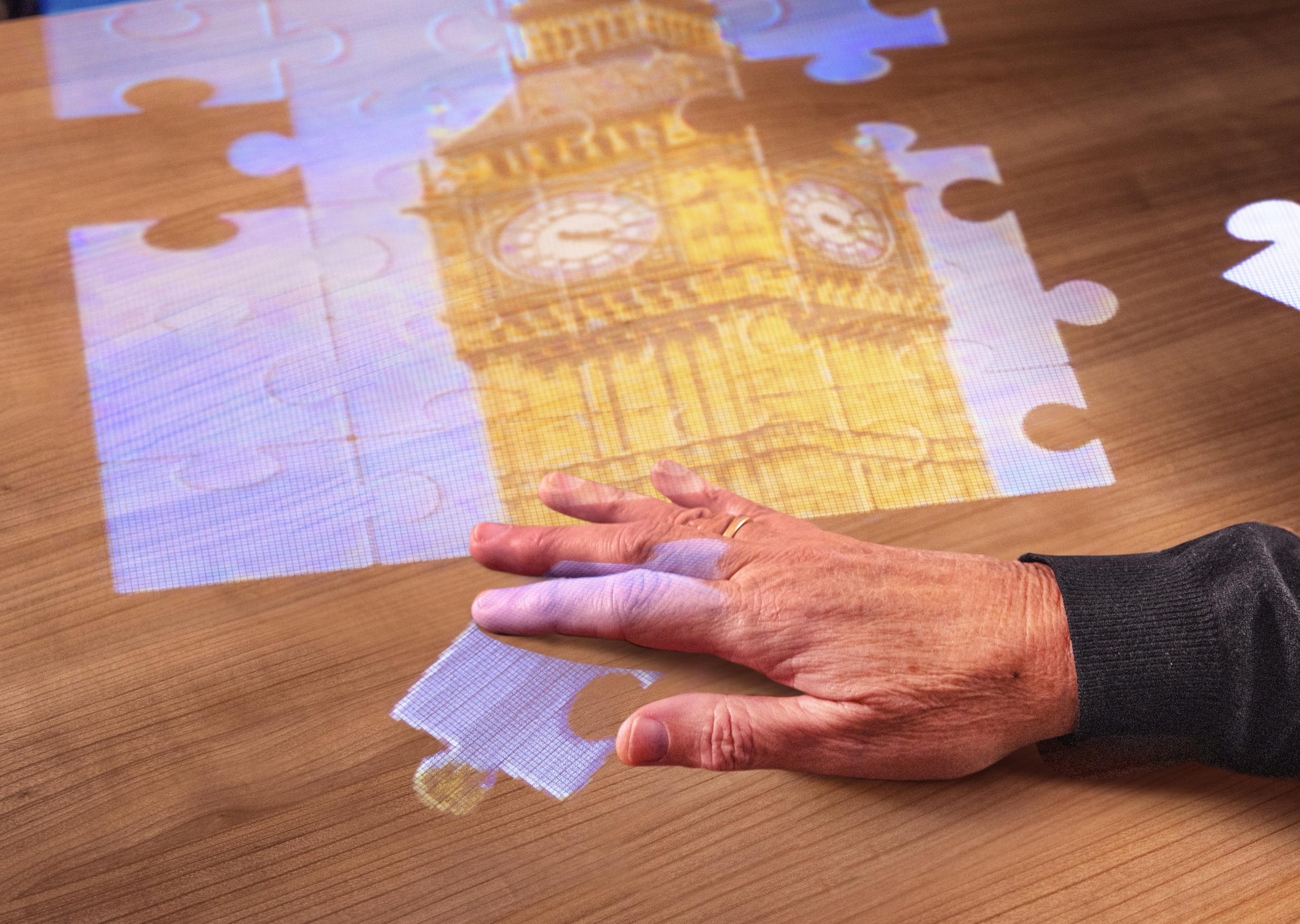 Spelfoto Puzzel Engeland Senioren Tovertafel