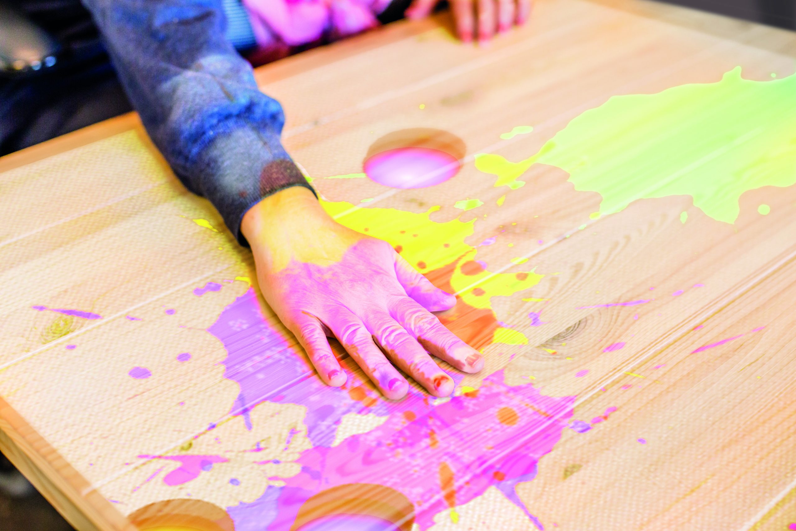 Spelfoto Verfspetters Volwassenen Tovertafel